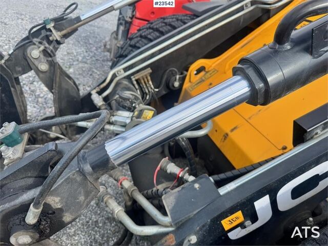 Weber Baumaschinen und Fahrzeuge GmbH Weber Baumaschinen und Fahrzeuge GmbH Weber Baumaschinen und Fahrzeuge GmbH