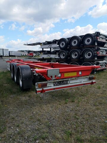Semi-remorque FLIEGL SDS 420 Starr 40" Containersattel
