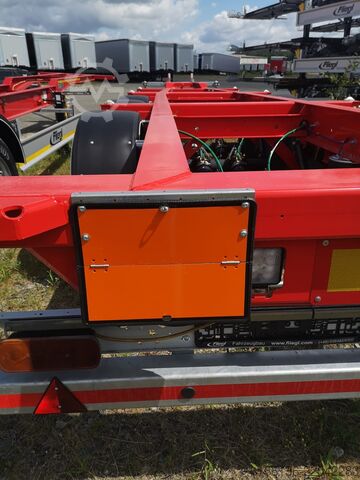 Semi-remorque FLIEGL SDS 420 Starr 40" Containersattel
