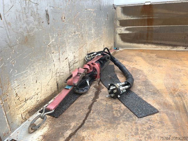 Basculantă MERCEDES-BENZ 3351 Arocs/ABNEHMBARER Kran/Kipper/Bordmatik/6x6