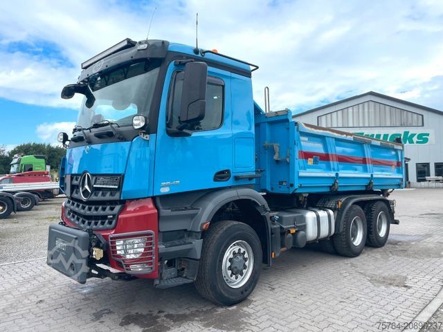 三方ダンプトラック MERCEDES-BENZ 2643 /6x6H ALLRAD/Meiller/Bordmatik/Schneeplatte