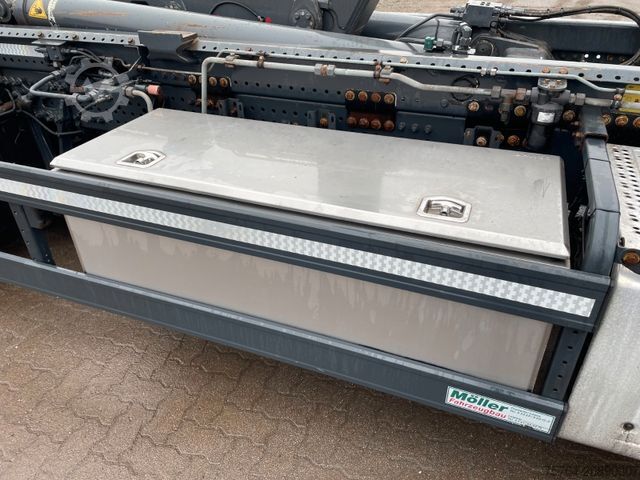 ロールオフコンテナトラック MERCEDES-BENZ 2543 Actros/Meiler Abroller RS21.70/Funk/Gelenkt