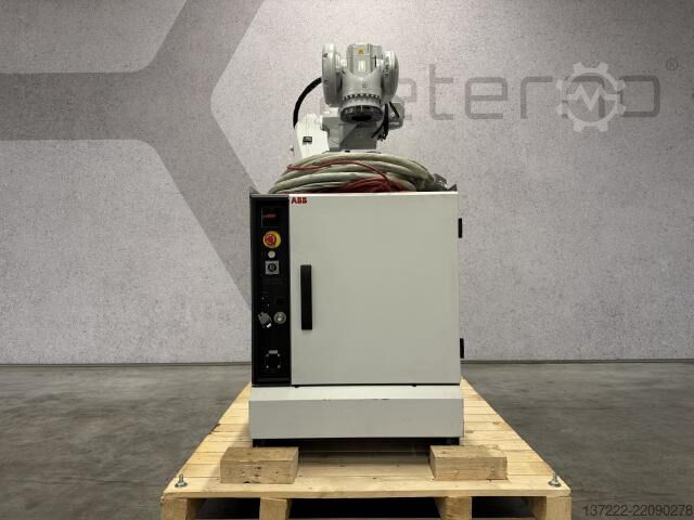 Refurbished Industrial Robot — 1 year warranty ABB IRB 6640-235/2.55