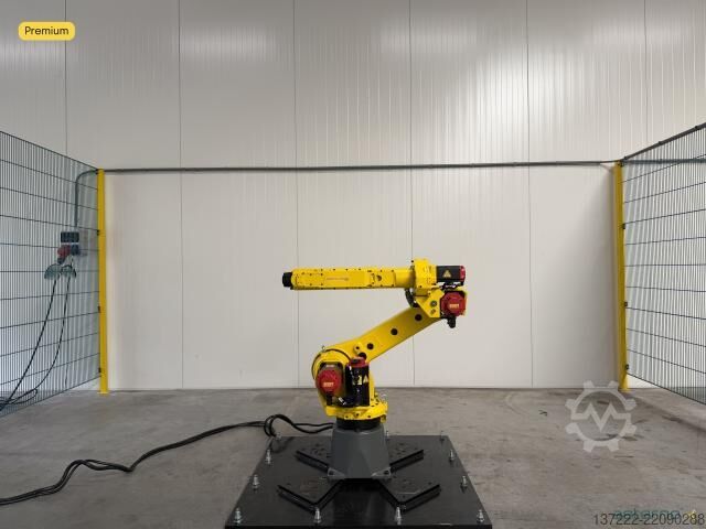 Renovirani robot sa garancijom od 1 godine FANUC M-20iA/20M