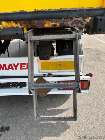 הובלה בקירור/קפוא Schmitz Cargobull 4x WKO Lafette mit Tiefkühlkoffer-Wechselbrücke