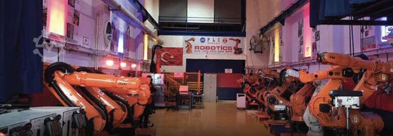 Промышленный робот KUKA KR 200 COMP KRC2 ED05 REFURBISHED