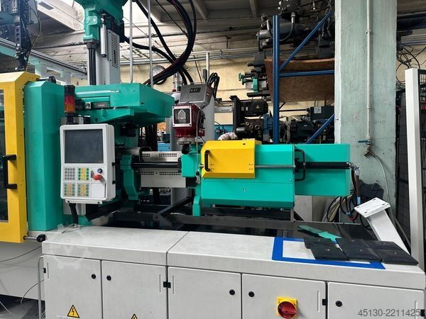 Máquina de moldagem por injeção Arburg 520S 1600-400/170 e²