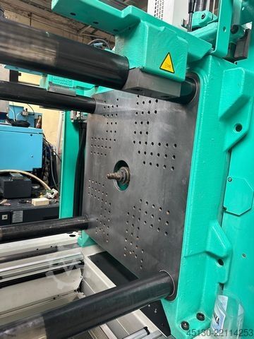 Máquina de moldagem por injeção Arburg 520S 1600-400/170 e²