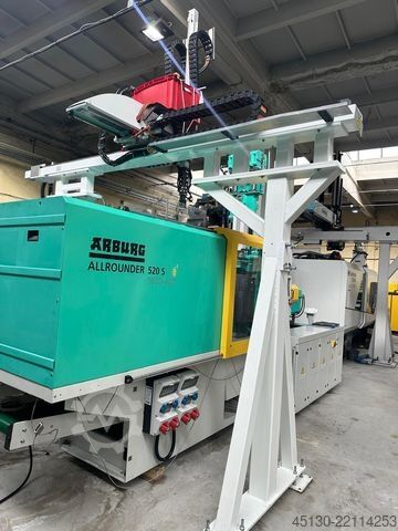 Máquina de moldagem por injeção Arburg 520S 1600-400/170 e²