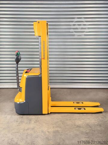 مشاة شاحنة البليت Jungheinrich EJC 212 - Triplex 4.3m - 1.025 Std. - Batterie Neu