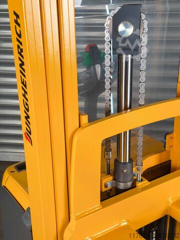 Stoiber GmbH Maschinenbau Stoiber GmbH Maschinenbau Stoiber GmbH Maschinenbau