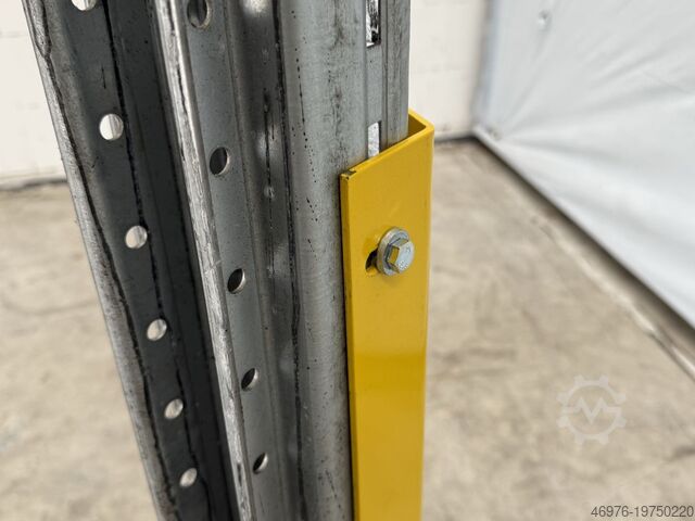 Altura: 1.000 mm / para perfil de bastidor: 120 mm SSI Schäfer Ständerschutz Rammschutz Anfahrschutz
