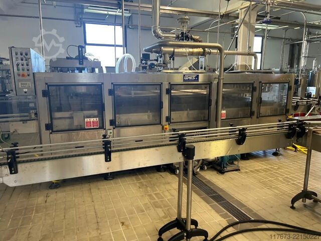 Kullanılmış anahtar teslim cam şişede şarap dolum hattı, 16.000 şişe/saat kapasite, 2005 model, ... Cames MASTER TRONIC 40/48/8-8