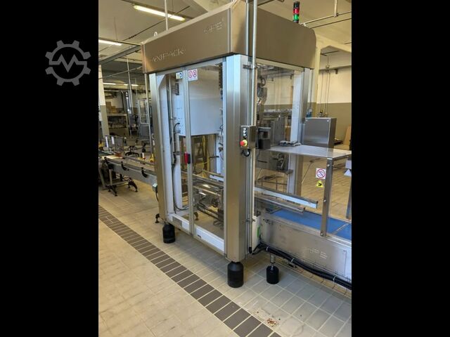 Kullanılmış anahtar teslim cam şişede şarap dolum hattı, 16.000 şişe/saat kapasite, 2005 model, ... Cames MASTER TRONIC 40/48/8-8