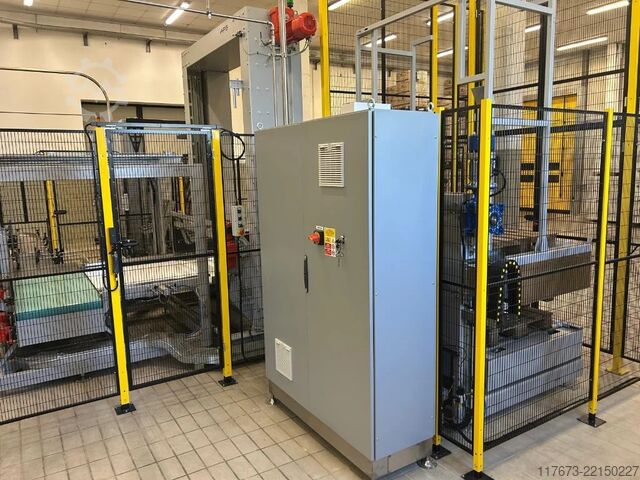 Kullanılmış anahtar teslim cam şişede şarap dolum hattı, 16.000 şişe/saat kapasite, 2005 model, ... Cames MASTER TRONIC 40/48/8-8