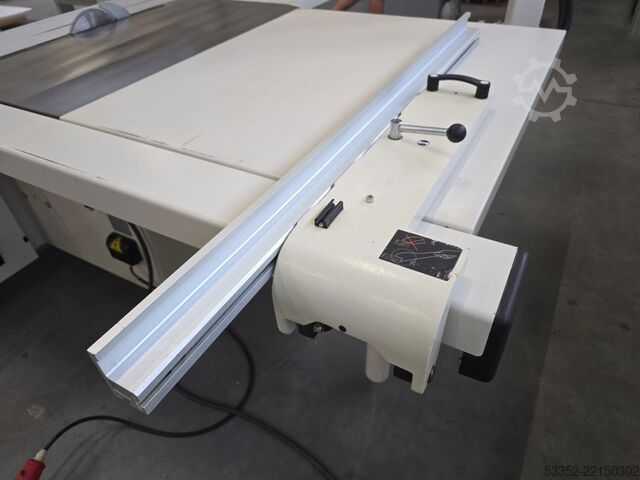 Mesin gergaji format SCM 320cm SiX