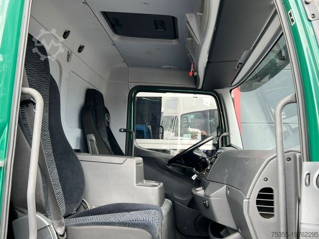 Dodávka s plachtovou bočnicou MERCEDES-BENZ Atego 823 Euro6 Klima 6,1m P+P AHK Orig.