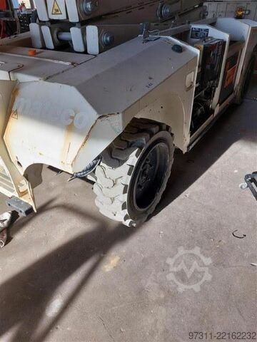 Thang máy cắt kéo PB S131-19 E