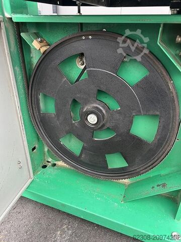 Huber Holzbearbeitungsmaschinen GmbH & Co. KG Huber Holzbearbeitungsmaschinen GmbH & Co. KG Huber Holzbearbeitungsmaschinen GmbH & Co. KG