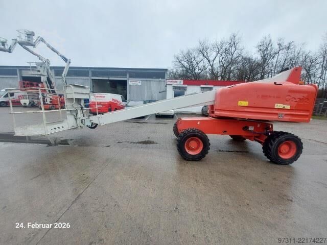 Teleskooppinen alusta Genie S-40
