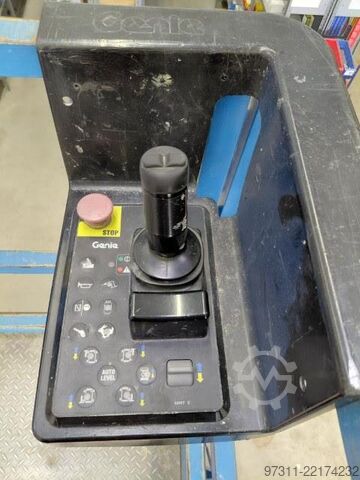 Saksinostin Genie GS-4390 RT