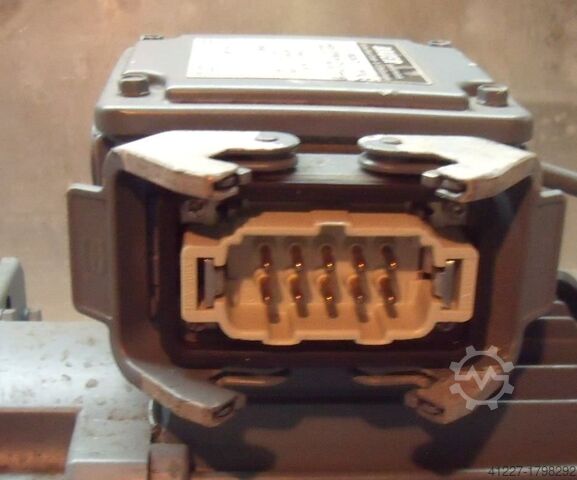 Редукторный двигатель 0,55 кВт 133 об/мин BAUER BG20-37