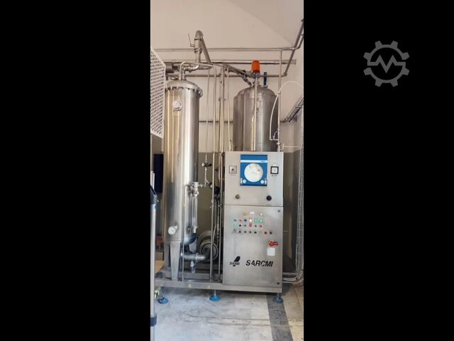 Rabljena Sidel polnilna linija za negazirano in gazirano vodo - 14.000 steklenic na uro KHS 