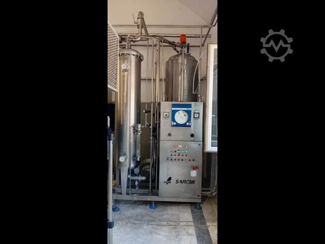 Rabljena Sidel polnilna linija za negazirano in gazirano vodo - 14.000 steklenic na uro KHS 