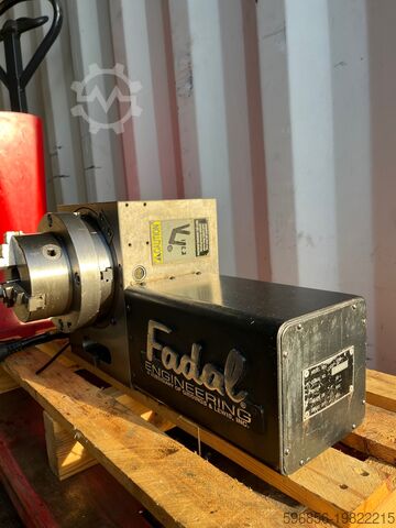 CNC rotary table Fadal VH65 with Röhm Ø125 chuck – 4th axis Stół obrotowy CNC Fadal VH65 z uchwytem Röhm Ø125 – 4 oś 