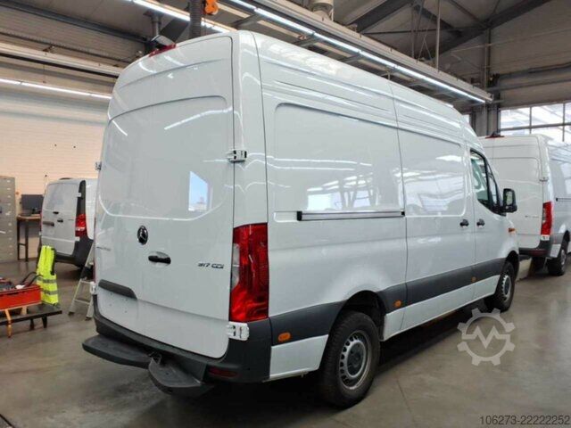 Kombivan Mercedes-Benz Sprinter 317 CDI,L2H2,Automatik,Kamera,Navi