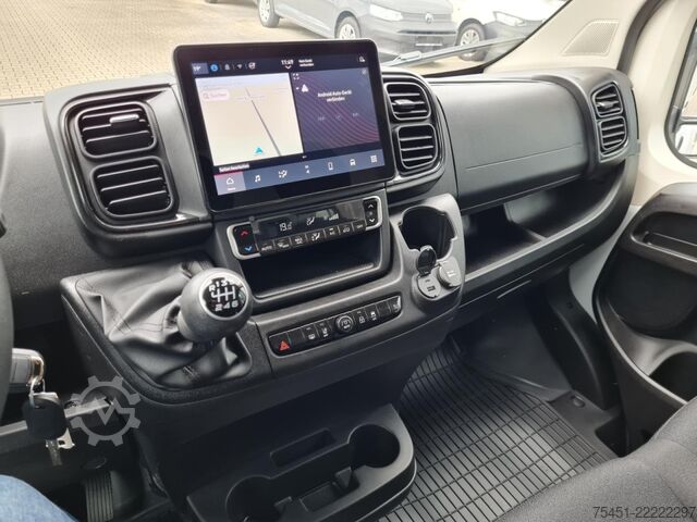 Кутиевиден ван Fiat Ducato 35 Koffer 140 Multijet Kamera Navi App TEMPOMAT