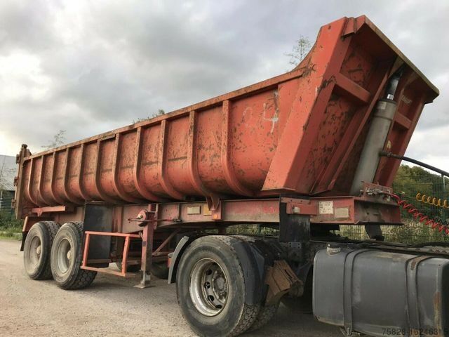 Kipper Auflieger FRUEHAUF STAHL Kipper  BLATTGEFEDERT