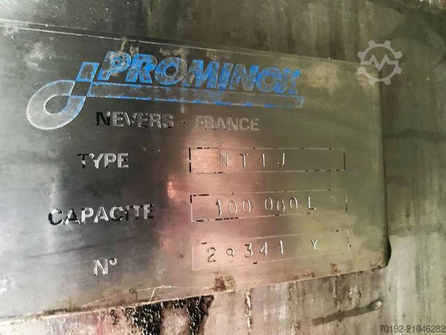 100000 liter geïsoleerde opslagtank gemaakt van V2A met schroefroerwerk  S16020