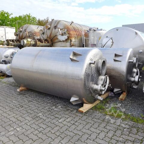 3600 liter geïsoleerde tank van V2A roestvrij staal  9102