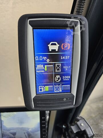 吸引式スイーパー Hako Citymaster 1650