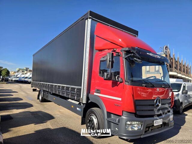 شاحنة بمسطحة ومشمع MERCEDES ATEGO 12-27 EURO 6 CENTINATO