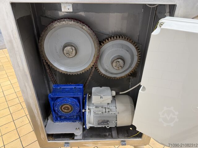 Maszyna do przetwórstwa mięsa Risco RS 450.1