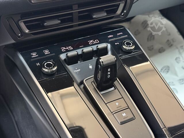 Varevogn PORSCHE 992 / 911 CARRERA S 3.0