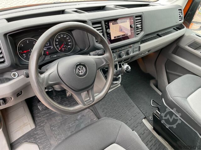 Пикап-фургон VOLKSWAGEN Crafter 35 L2 DoKa/ AC/ Standhzg./ 6 Sitze/ AHK