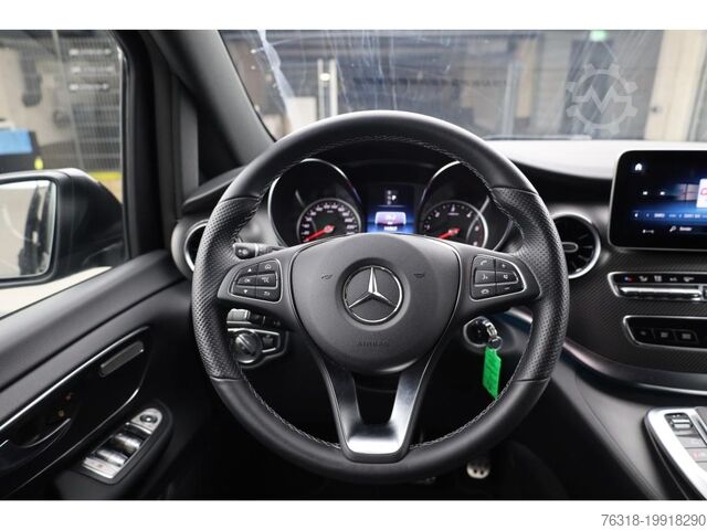 Minibus Mercedes-Benz V 220 d AMG 7Sitze AHK ILS Navi RfKam 19Zoll