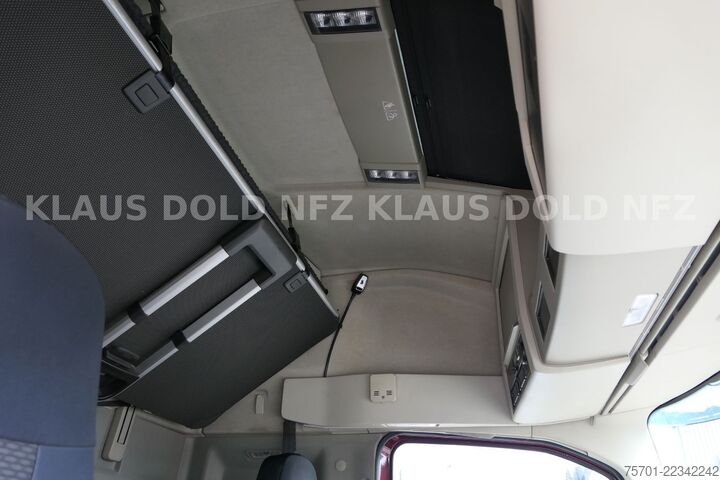 Standard tractor unit VOLVO FH 420 Globetrotter Motorschaden