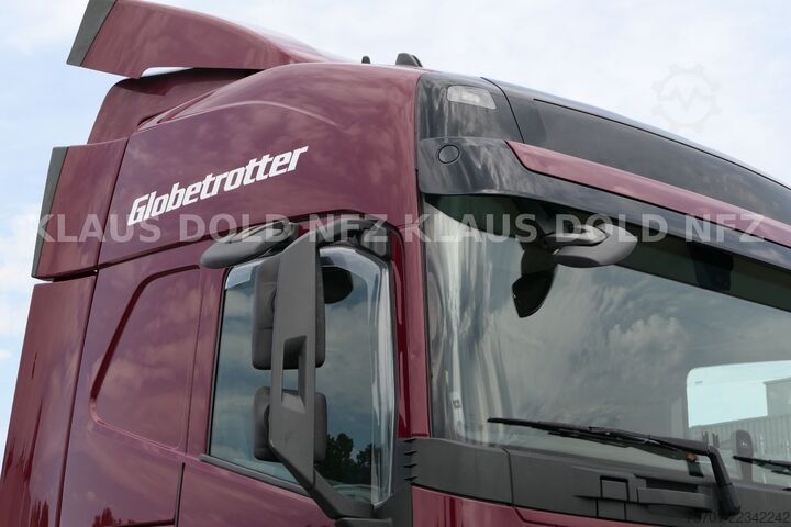 Standard tractor unit VOLVO FH 420 Globetrotter Motorschaden