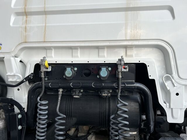Trator de grande volume MAN TGX 18.510 XXL Klimaautom. Retarder ACC 2xTank