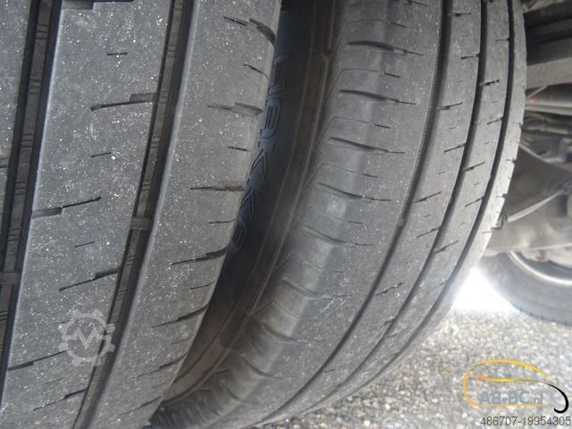 Autocar MERCEDES-BENZ Sprinter Altas 516 CDI 16 Sitze