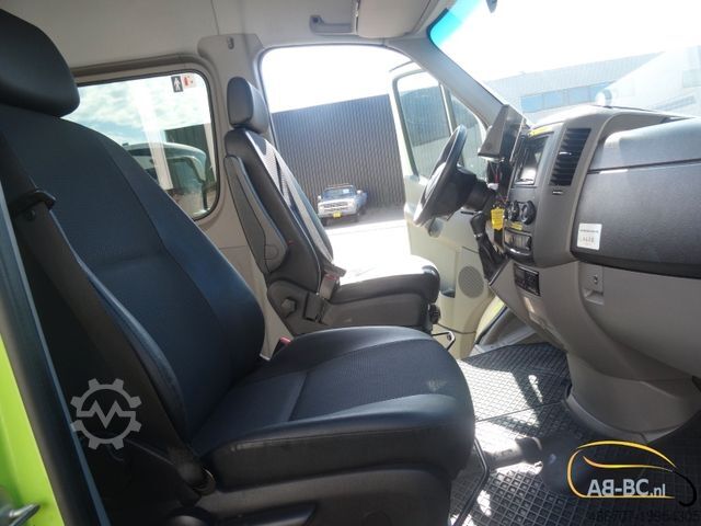 Autocar MERCEDES-BENZ Sprinter Altas 516 CDI 16 Sitze