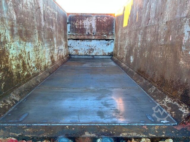 Κοντέινερ γάντζου CONTAINER SCARRABILE USATO A CIELO APERTO