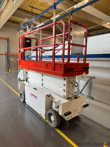 Piattaforma a pantografo Liftlux SL105-10E2WD