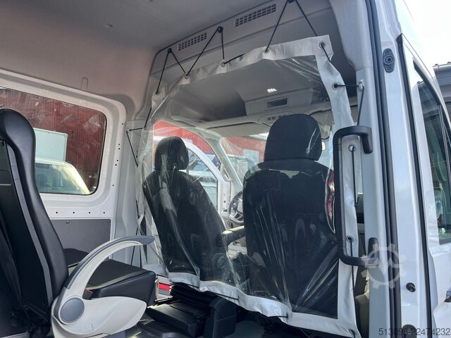Minibus VW CRAFTER 17 SITZER ACC LANE ASSIST