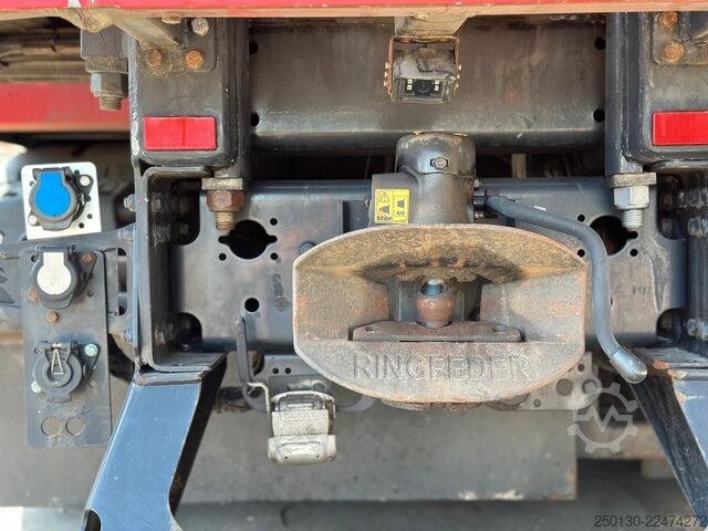Flatbed truck MAN TGS 26.430 6x2LL Baustoffp./ HIAB 228 Lenk/Lift
