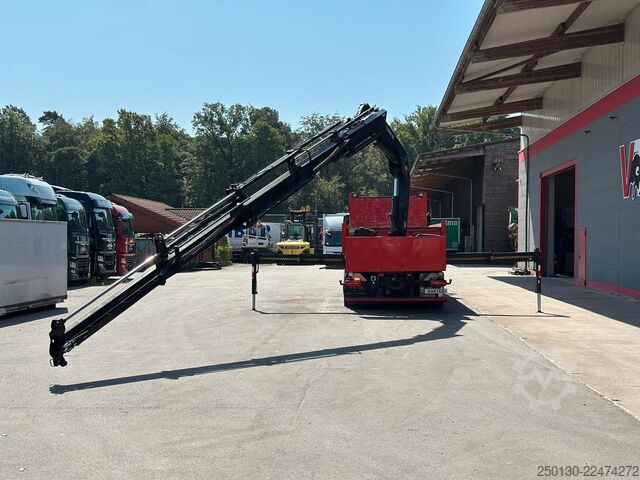 Flatbed truck MAN TGS 26.430 6x2LL Baustoffp./ HIAB 228 Lenk/Lift